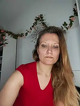 Candy Cougar online show from 07-17-26, 06:53