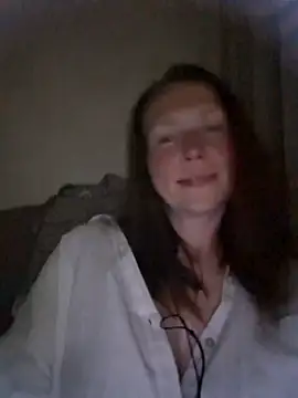 Snapshot of MillaSmileX chatting on 05-15-26, 05:42 MillaSmileX online show from 05-15-26, 05:42