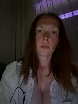 Snapshot of MillaSmileX chatting on 05-31-26, 06:04 MillaSmileX online show from 05-31-26, 06:04