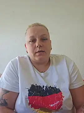 Lady Peggi online show from 06-14-26, 09:22