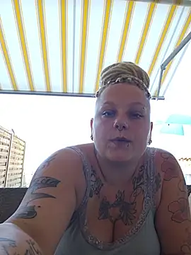 Lady Peggi online show from 06-25-26, 08:30