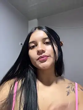 Xhelen 1 online show from 05-21-26, 05:03