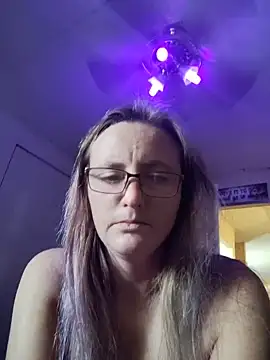 Queenle91 online show from 06-05-26, 04:02