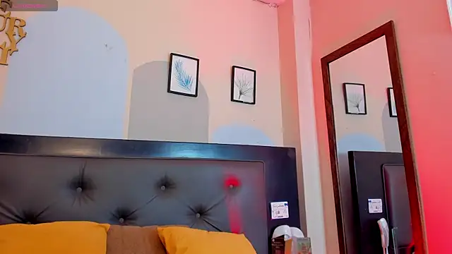 Snapshot of Boy_Mathew chatting on 07-09-26, 11:14 Boy Mathew online show from 07-09-26, 11:14