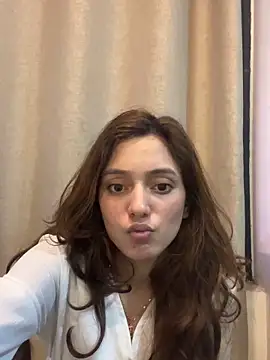 Lilywant online show from 05-12-26, 02:36
