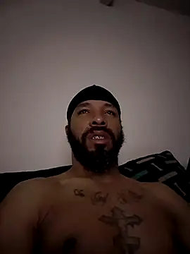 yoursexydaddy8181 online show from 05-06-26, 03:46