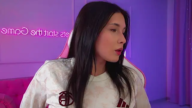 Snapshot of VanessaCelestis chatting on 06-26-26, 06:45 VanessaCelestis online show from 06-26-26, 06:45