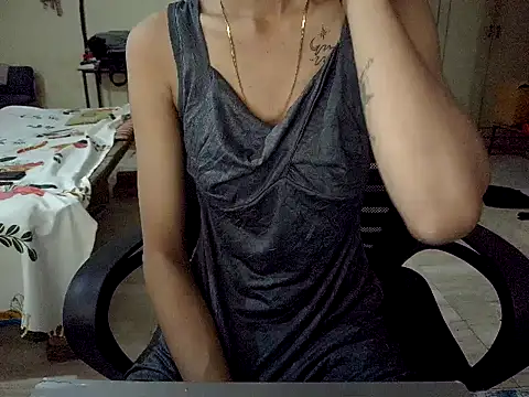 Snapshot of Sexyrossy7 chatting on 05-26-26, 06:04 Sexyrossy7 online show from 05-26-26, 06:04