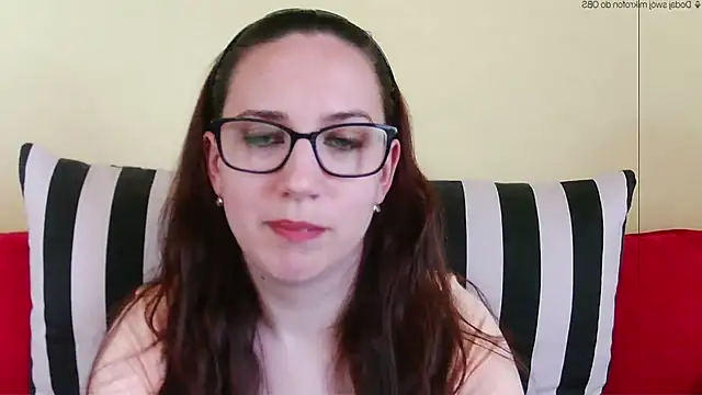 EmilyHotAngel online show from 05-27-26, 03:42
