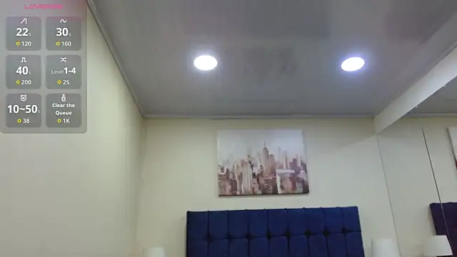 ValerieLyon  online show from 06-04-26, 06:25