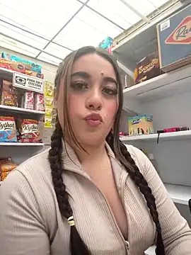 IvySanchez Pinkk online show from 06-02-26, 05:15