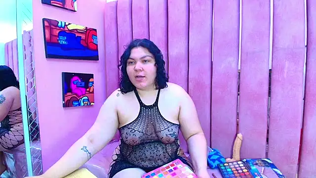 Sweet Nova  online show from 06-16-26, 11:46