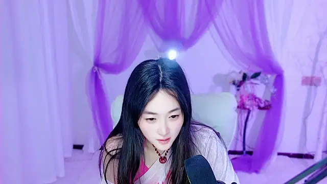 Snapshot of Tili_Lucky chatting on 06-01-26, 01:02 Tili Lucky online show from 06-01-26, 01:02