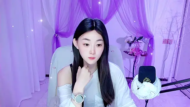 Snapshot of Tili_Lucky chatting on 06-16-26, 01:08 Tili Lucky online show from 06-16-26, 01:08