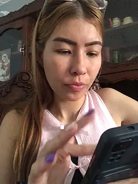 Snapshot of Melody_666 chatting on 05-08-26, 05:51 Melody 666 online show from 05-08-26, 05:51