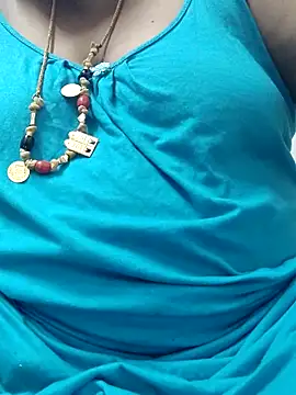 tamilkavitha123 online show from 05-06-26, 06:24