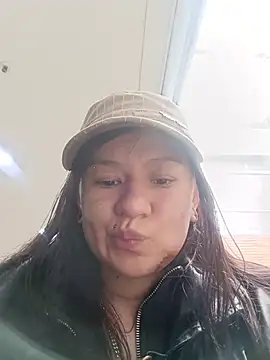 Snapshot of Bathory777 chatting on 07-15-26, 02:22 Bathory777 online show from 07-15-26, 02:22