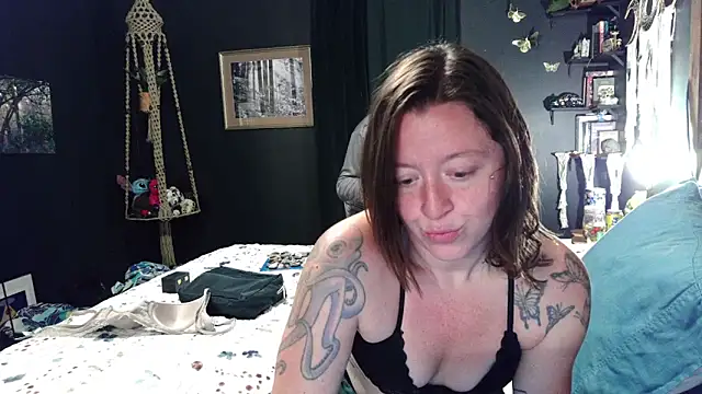 MoonlightOutlaws online show from 06-10-26, 09:52