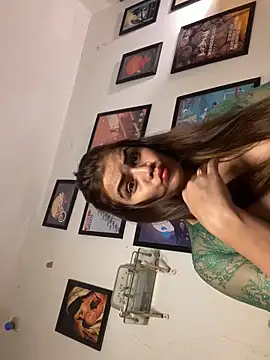 Snapshot of Leena_singh chatting on 06-19-26, 05:50 Leena singh online show from 06-19-26, 05:50