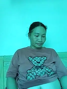 Snapshot of BlueGirlyeah chatting on 07-26-26, 04:42 BlueGirlyeah online show from 07-26-26, 04:42
