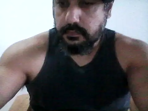 Snapshot of stallony chatting on 06-24-26, 01:32 stallony online show from 06-24-26, 01:32