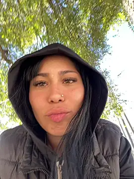 isaabella123 online show from 05-14-26, 07:09