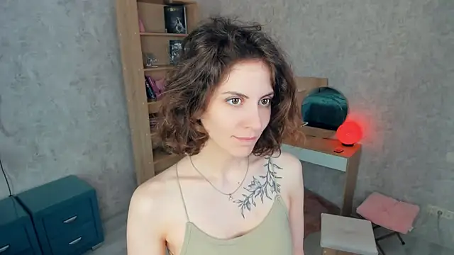 Snapshot of Kimasichka chatting on 05-20-26, 06:08 Kimasichka online show from 05-20-26, 06:08