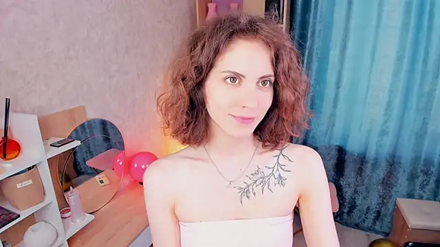 Snapshot of Kimasichka chatting on 06-20-26, 05:10 Kimasichka online show from 06-20-26, 05:10