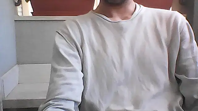 Snapshot of unodiloro chatting on 05-12-26, 10:34 unodiloro online show from 05-12-26, 10:34