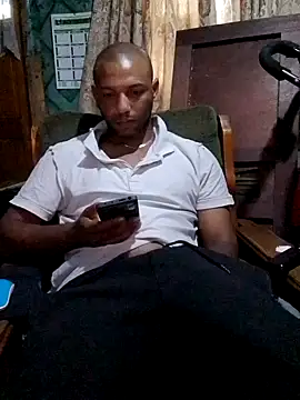 Snapshot of Camodick chatting on 02-19-25, 04:23 Camodick online show from 02-19-25, 04:23