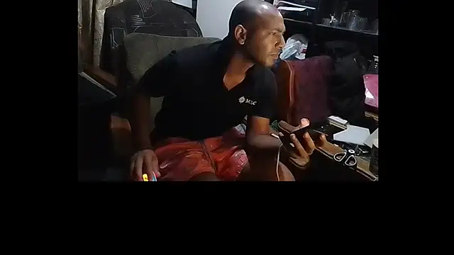 Snapshot of Camodick chatting on 02-20-25, 02:18 Camodick online show from 02-20-25, 02:18