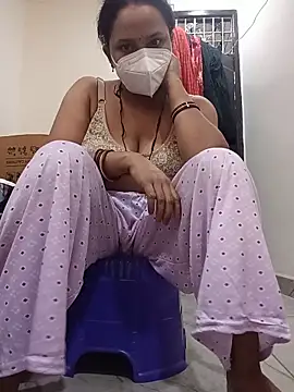 Snapshot of riya1-cam chatting on 05-15-26, 09:49 riya1-cam online show from 05-15-26, 09:49