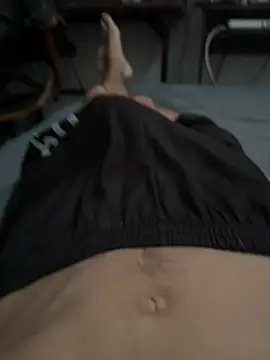 Snapshot of Davidphantom99 chatting on 05-21-26, 02:24 Davidphantom99 online show from 05-21-26, 02:24