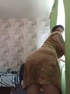 Snapshot of -KARINA-LOVE- chatting on 05-11-26, 09:15 -KARINA-LOVE- online show from 05-11-26, 09:15