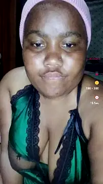 ChubbyMidgetxxx19 online show from 07-09-26, 06:01