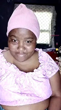 ChubbyMidgetxxx19 online show from 07-11-26, 01:47