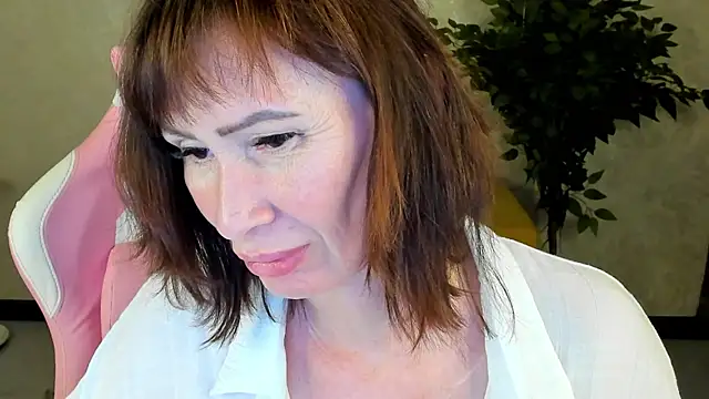 gracekellyyy online show from 06-04-26, 04:24