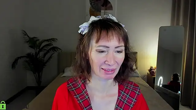 gracekellyyy online show from 06-27-26, 03:55