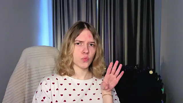 MilanaRayy online show from 05-20-26, 05:13