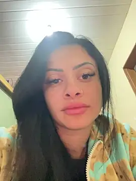 Snapshot of belababyy chatting on 05-11-26, 11:24 belababyy online show from 05-11-26, 11:24