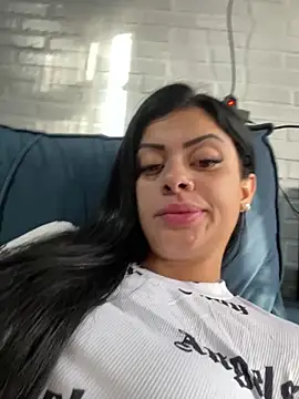 Snapshot of belababyy chatting on 05-21-26, 11:17 belababyy online show from 05-21-26, 11:17