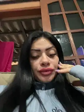 Snapshot of belababyy chatting on 06-19-26, 11:47 belababyy online show from 06-19-26, 11:47