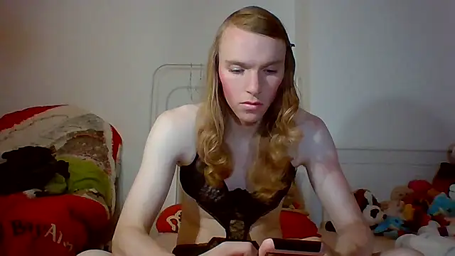 Snapshot of DaimondAngel chatting on 08-03-26, 08:12 DaimondAngel online show from 08-03-26, 08:12
