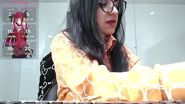 Lizeth White  online show from 06-29-26, 03:23