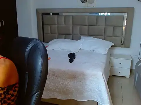 samantaxxox online show from 05-09-26, 10:20