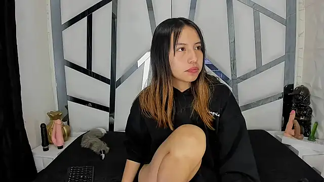 ScarletMoonRx online show from 07-18-26, 05:28
