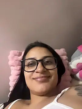 Snapshot of pamela_morena chatting on 06-09-26, 01:50 pamela morena online show from 06-09-26, 01:50