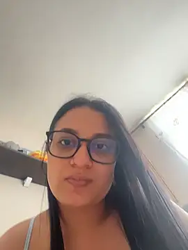 Snapshot of pamela_morena chatting on 06-10-26, 04:17 pamela morena online show from 06-10-26, 04:17