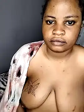 Snapshot of JuicyHoney_01 chatting on 06-21-26, 05:21 JuicyHoney 01 online show from 06-21-26, 05:21