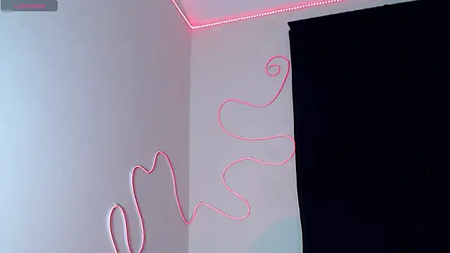 Snapshot of everlin_01 chatting on 05-13-26, 07:55 everlin 01 online show from 05-13-26, 07:55